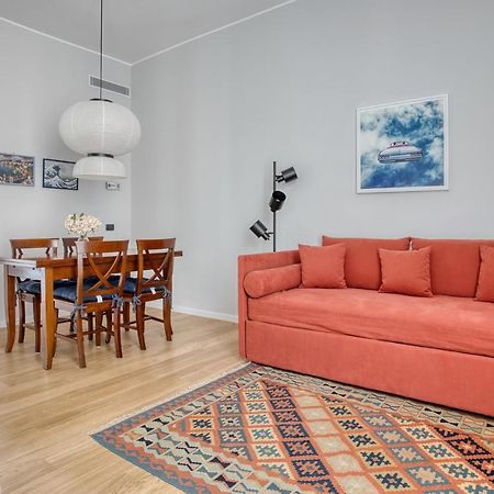 Joivy Lovely Apt, Easy Access To Centre Apartment Milan Luaran gambar